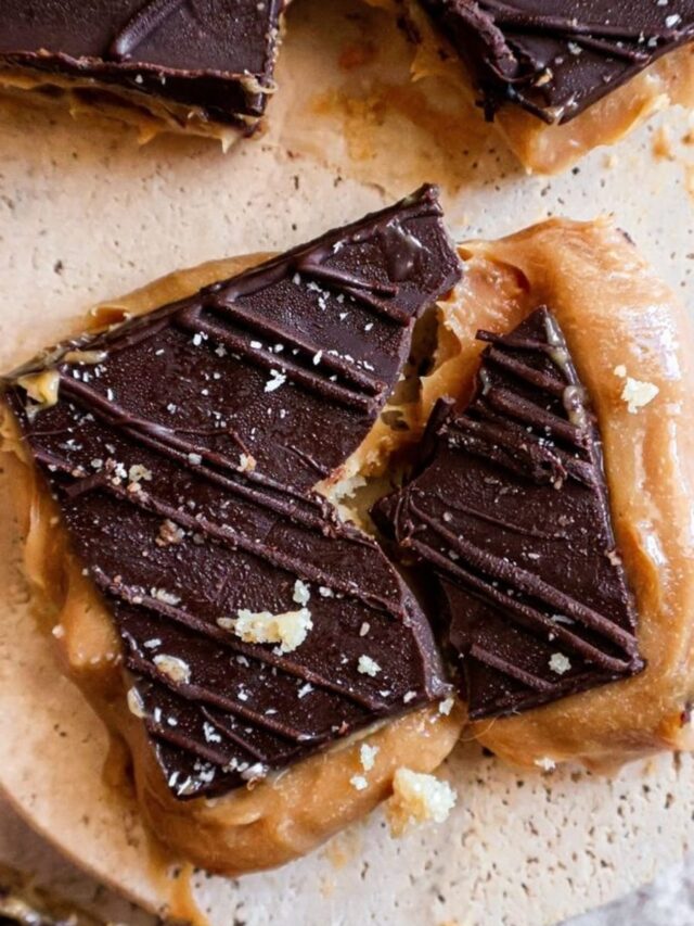 Decadent vegan millionaire's bars: 7 ingredients, 30 minutes to bliss